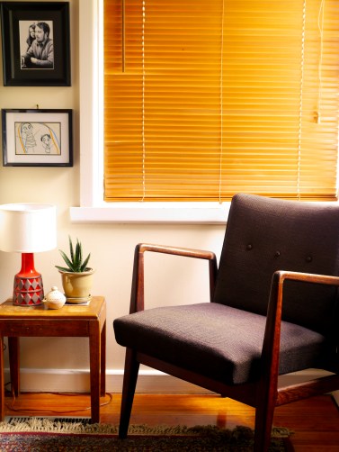 Jens Risom C120 chair